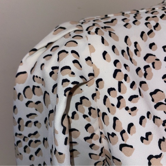 Express Wrap Dress Long Sleeve White Brown Leopard Extra Small - Picture 2 of 9